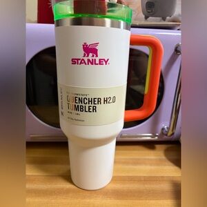 Stanley Quencher H2.0 Tumbler with Green Lid and Orange Handle